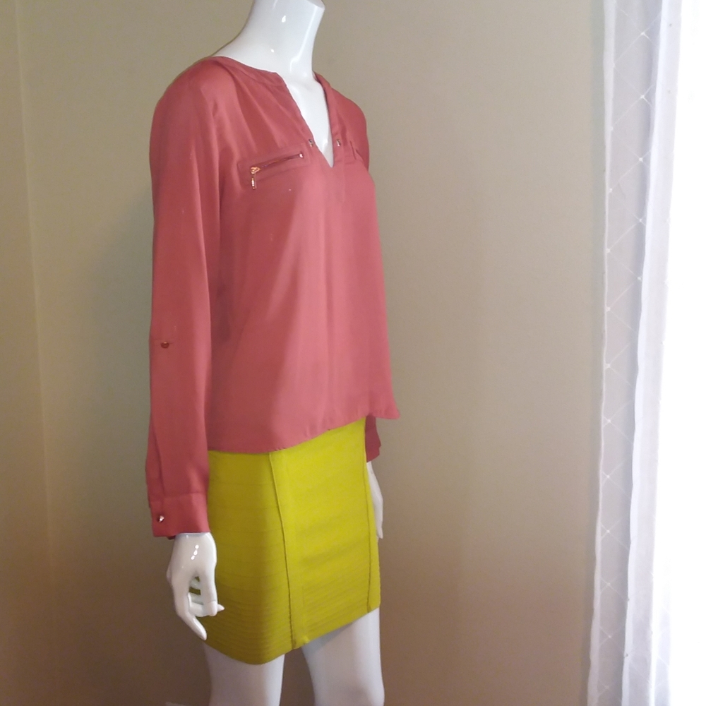 Sequin Hearts blouse size M